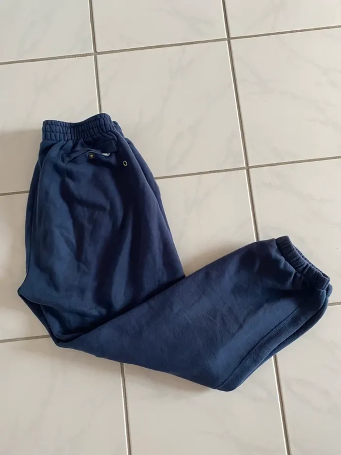 Jogging Nike vintage bleu marine – Pièce rare & stylée ! - photo numéro 2