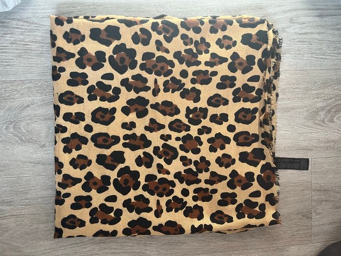 Écharpe léopard - photo numéro 2