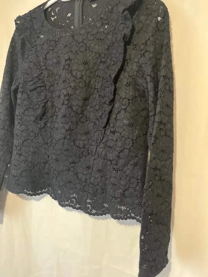 haut noir - photo numéro 3