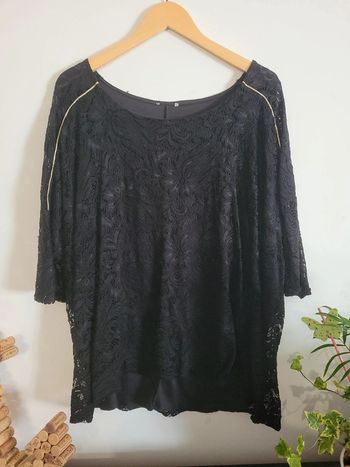 Haut en dentelle la halle taille 54 56