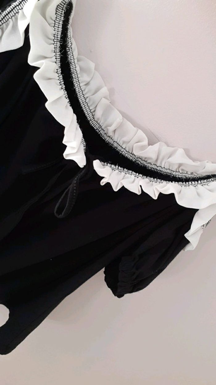 Top épaule découverte 🌹🌹 - photo numéro 5