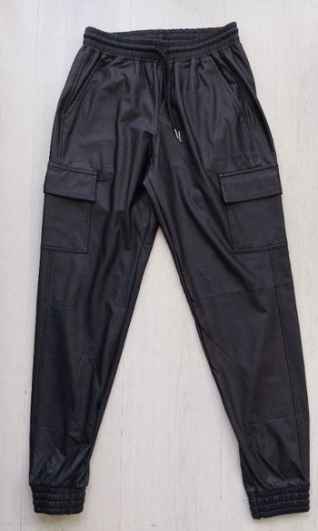 Pantalon baggy simili cuir noir taille S/M Cherry Koko