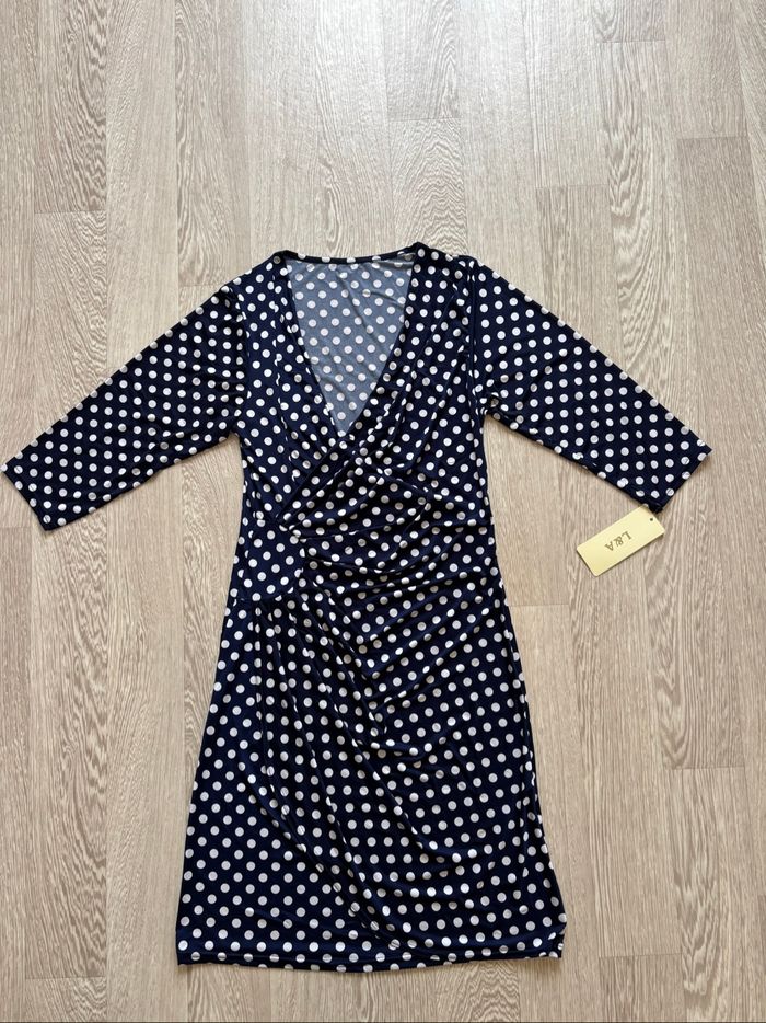 Robe neuve - photo numéro 2