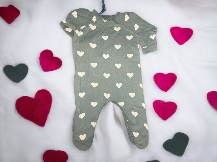 "Dors-bien coeurs menthe Petit Bateau 18 mois TBE (14€) " - photo numéro 3