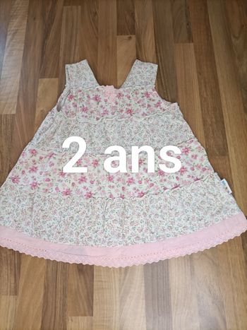 Jolie robe bohème rose et blanc 2 ans 3 suisses