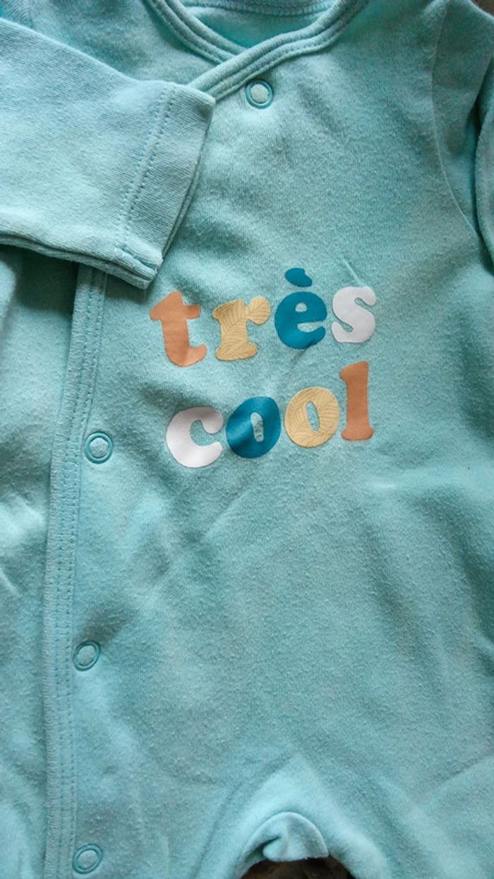 Lot 2 pyjamas + 1 bodie + 1 brassière en laine taille 0Mois - Naissance - photo numéro 7