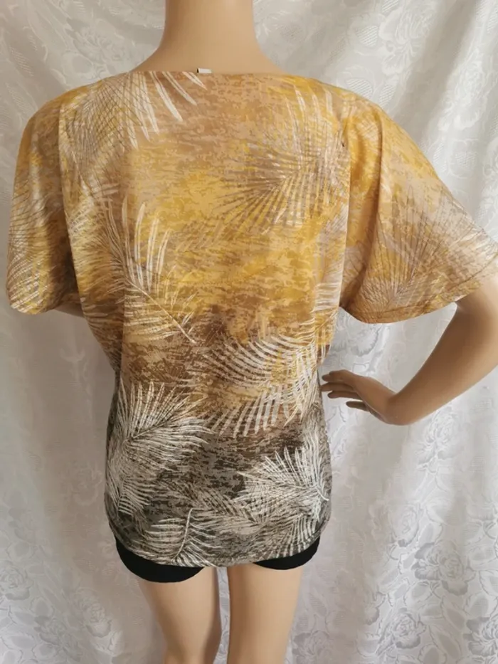 Blouse. Jaune.Kaki. Taille 40 - photo numéro 7