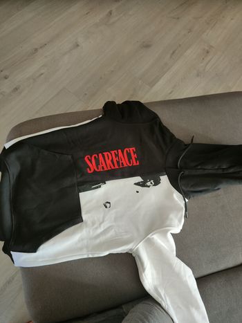Sweat scarface