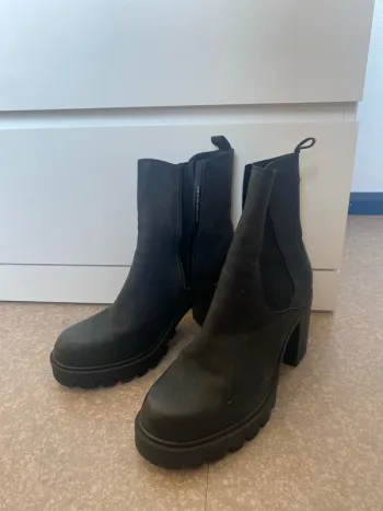 Bottines à talons