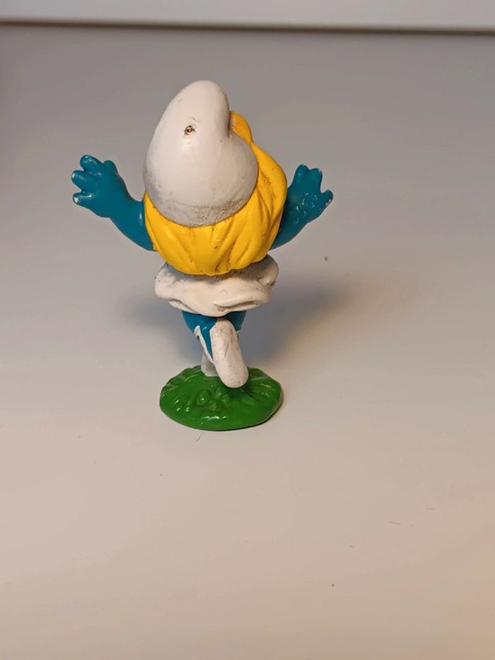 Figurine vintage Schtroumpfette schleich 4 W.germany - photo numéro 3