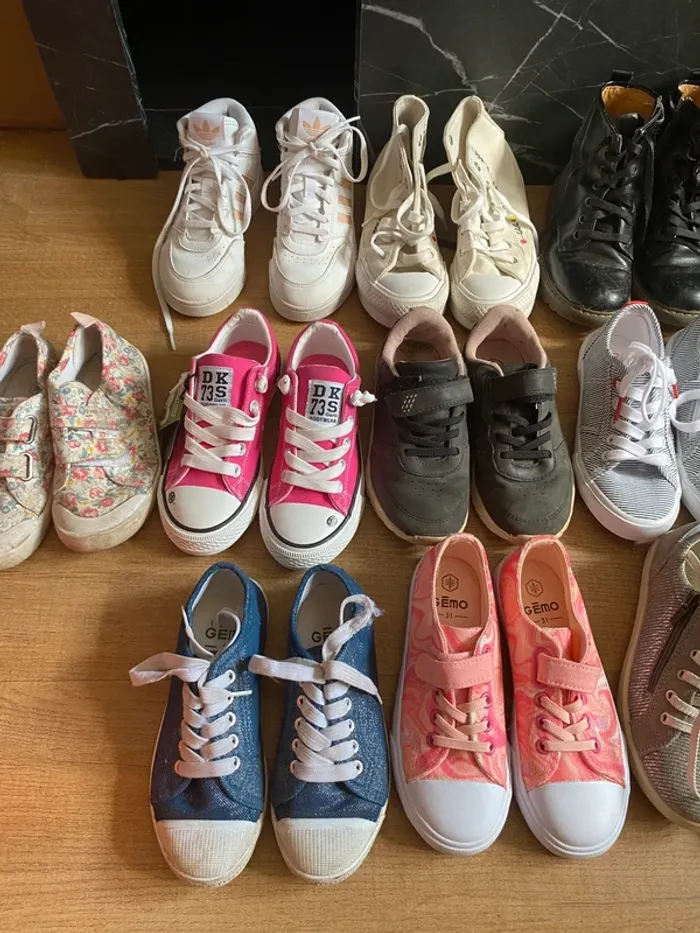 Lot de 19 paires de chaussures fille - photo numéro 4