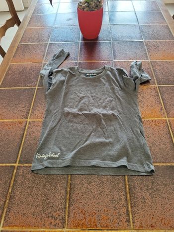 Tee shirt manches longues