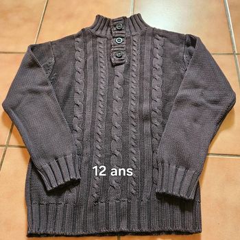 Pull gris - 12 ans
