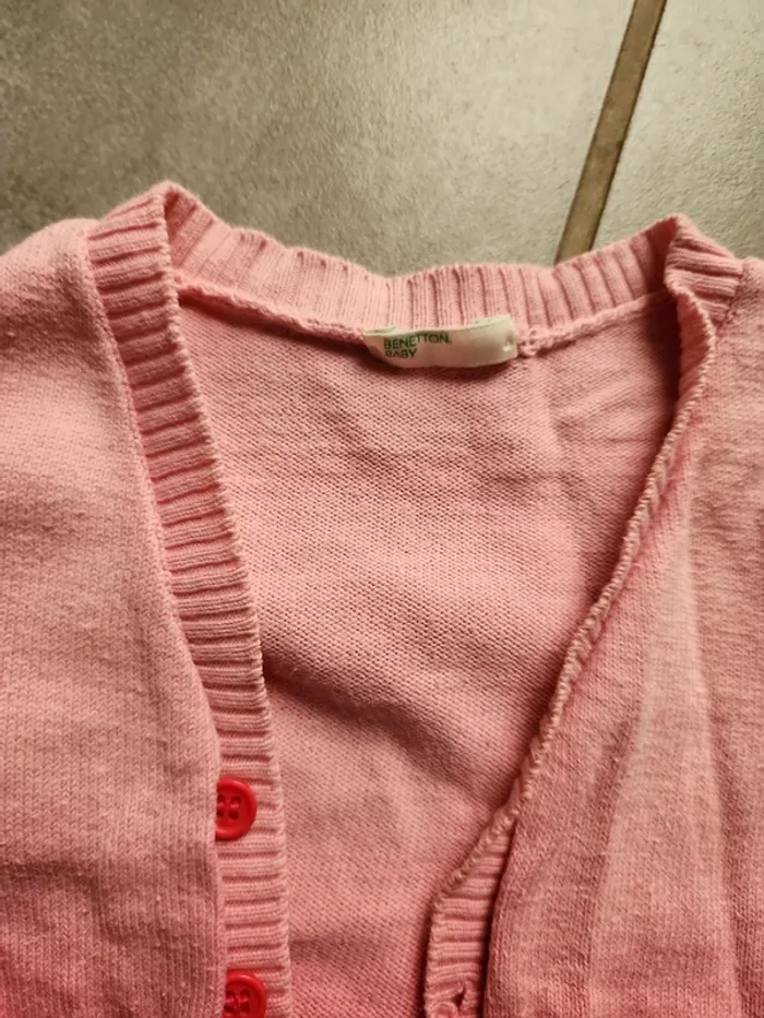 Gilet benetton taille 12 mois - photo numéro 3