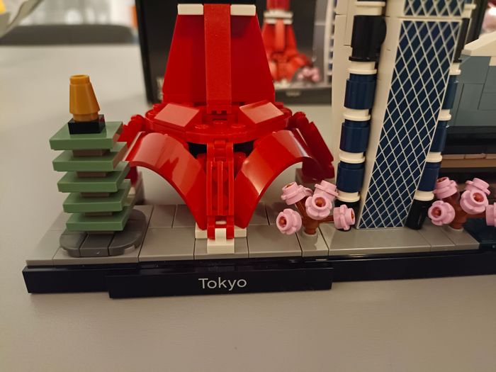 Lego Architecture Tokyo 21051 - photo numéro 3