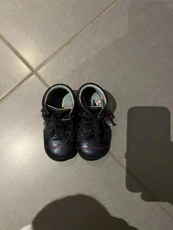 Chaussures / Bottines - Catimini - " Rainette VTE Marine " - Pointure: 22 - Très bon état - photo numéro 5