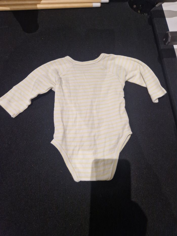 Body Kiabi 9 M - photo numéro 2