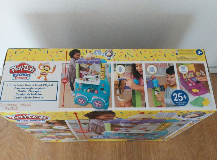 Play-Doh Kitchen Creations, Camion de Glace géant neuf 12 pots pâte à modeler - photo numéro 3