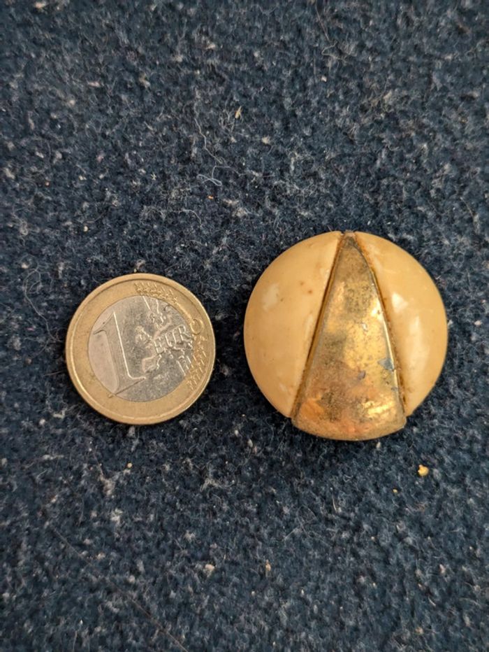 Boucles d'oreilles a clips vintage - photo numéro 3