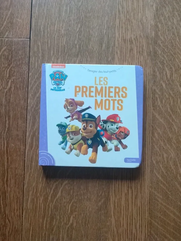 Livre paw patrol les premiers mots