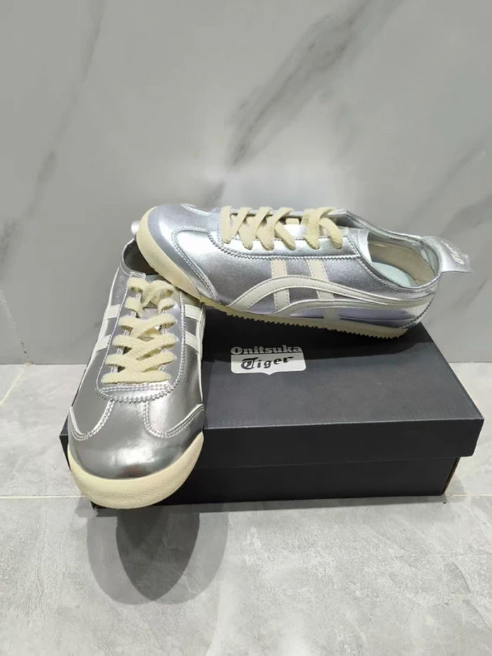 Baskets Onitsuka Tiger Mexico 66 taille 39.5 - photo numéro 4