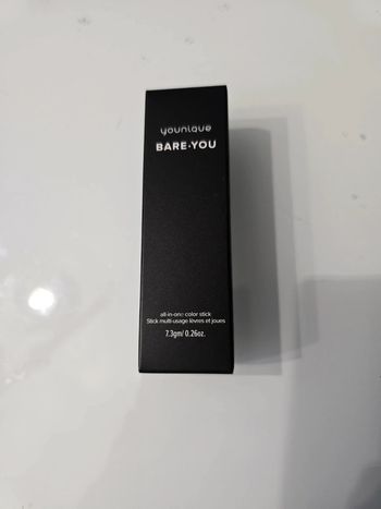 Stick multi-usage lèvres et joues bare you peony pink Younique neuf