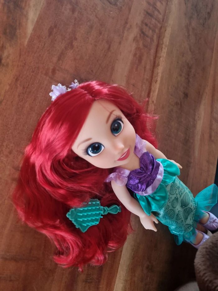 Vends princesse Ariel DISNEY - photo numéro 2