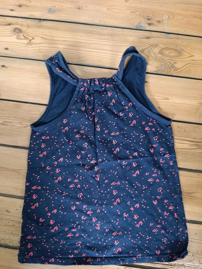 Tee shirt sans manches - photo numéro 2