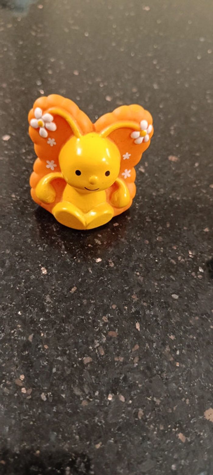 Poupée + papillon - photo numéro 3