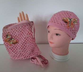sac et bonnet rose crochet