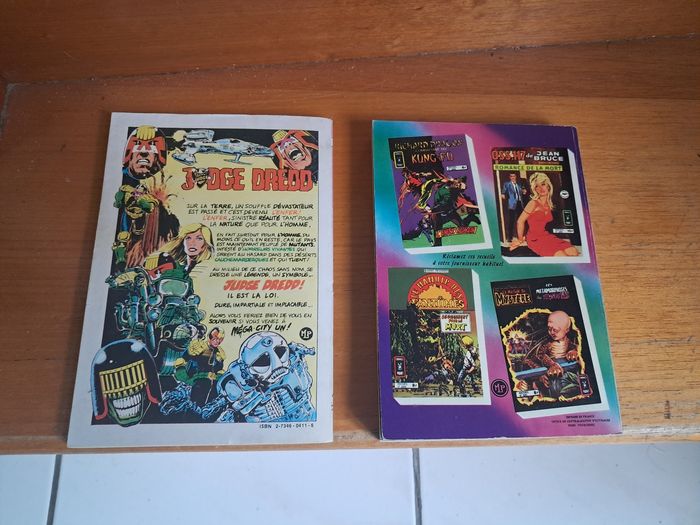 Lot de 2 bd vintage dc comics - photo numéro 2