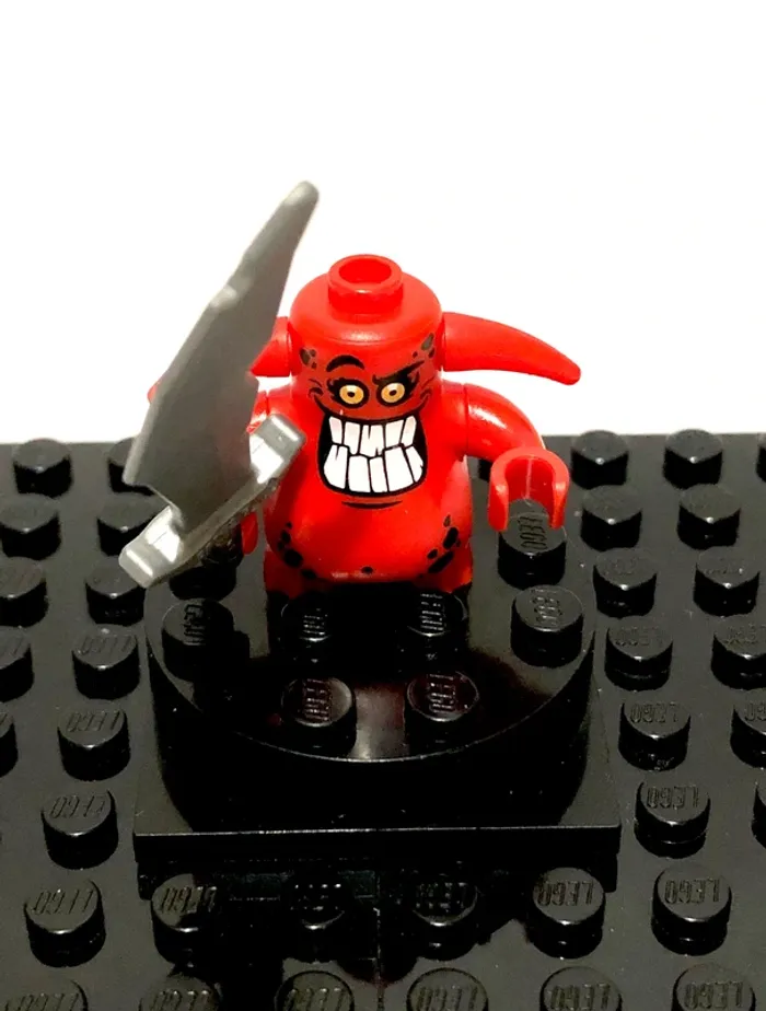 LEGO Nexo Knights - Scurrier, 10 teeth