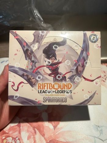 Riftbound League of légende display spiritforged