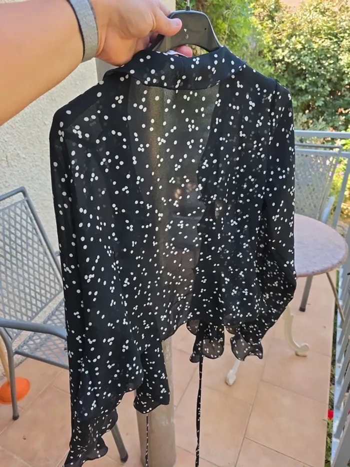 Chemise cœur croisé lacet qui passe par l'intérieur et qui se nouer au dos - photo numéro 2