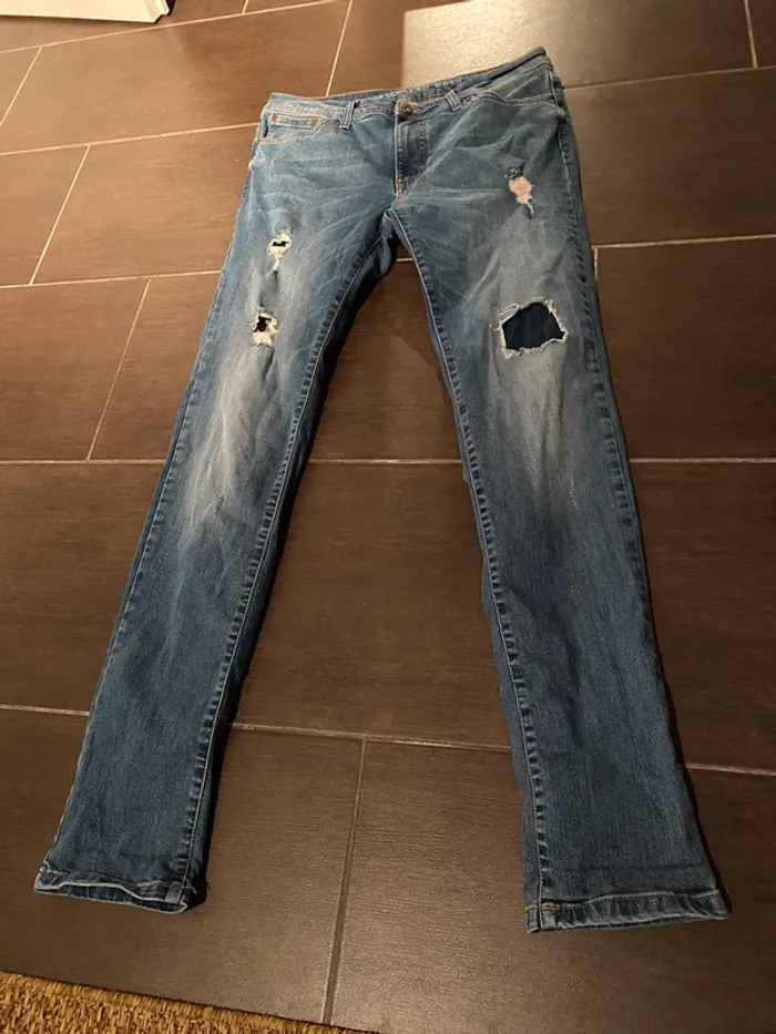 Jeans troué