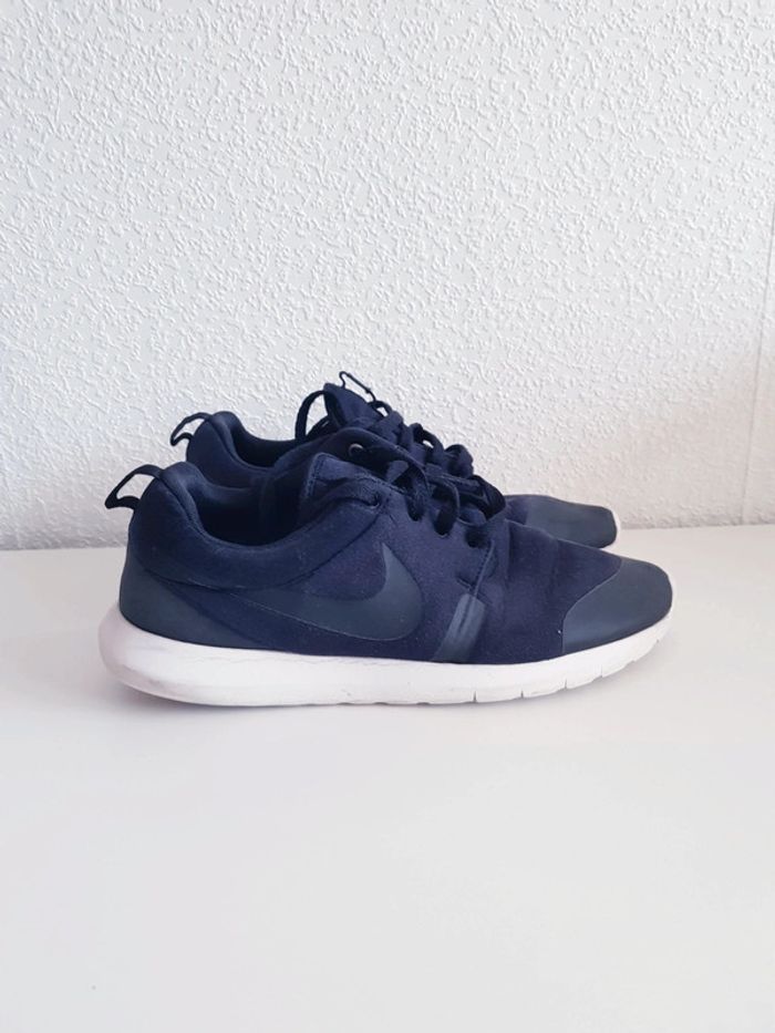 NIKE - Baskets noires - 42