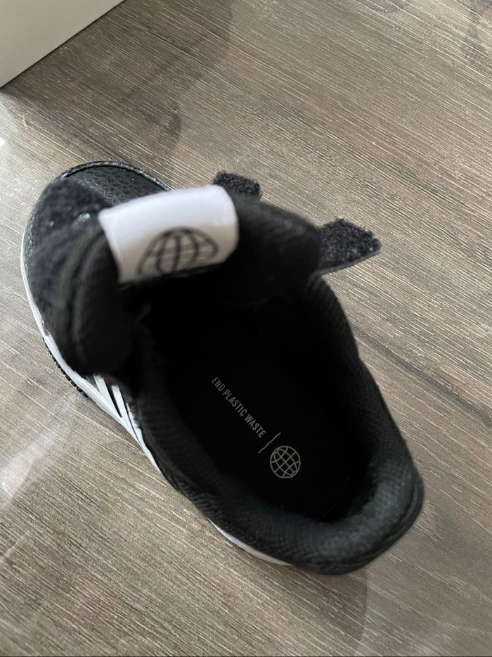 Baskets adidas - photo numéro 4