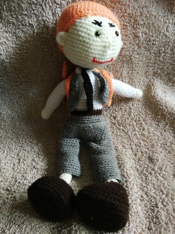 Grande poupée écolier sac à dos fait main