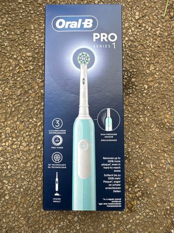 Brosse à dent électrique Oral-b pro series 1