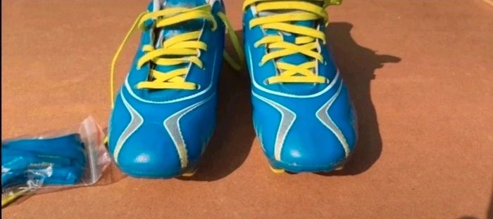 Chaussures de foot Kipsta p32 - photo numéro 2