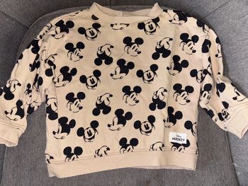 Pull Mickey 24 mois
