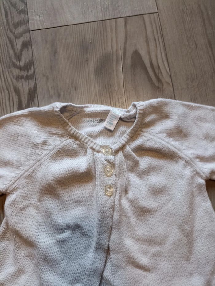 Gilet fin bébé 6 mois - photo numéro 2