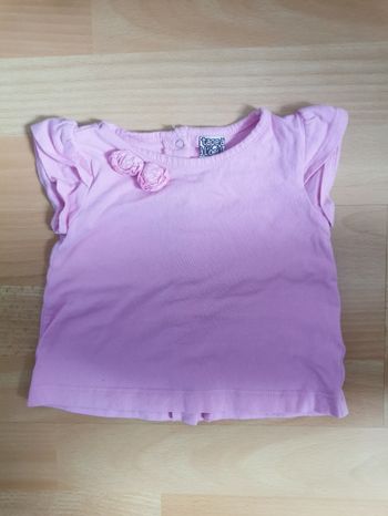 T. Shirt tape à l'œil