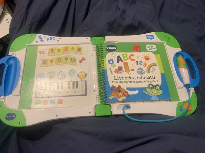 Magibook et 3 livrets - photo numéro 2