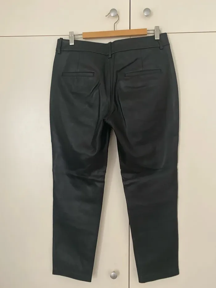 Pantalon droit simili cuir Zara taille 40 - photo numéro 9