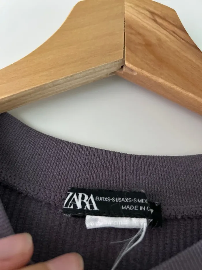 T-shirt Zara - photo numéro 2