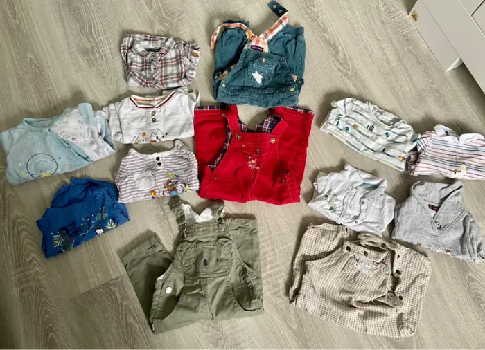 Maxi gros lot 13 pièces sergent major 6 mois garcon quasi neuf