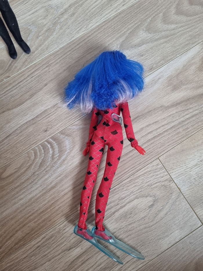 2 poupées miraculous - photo numéro 3