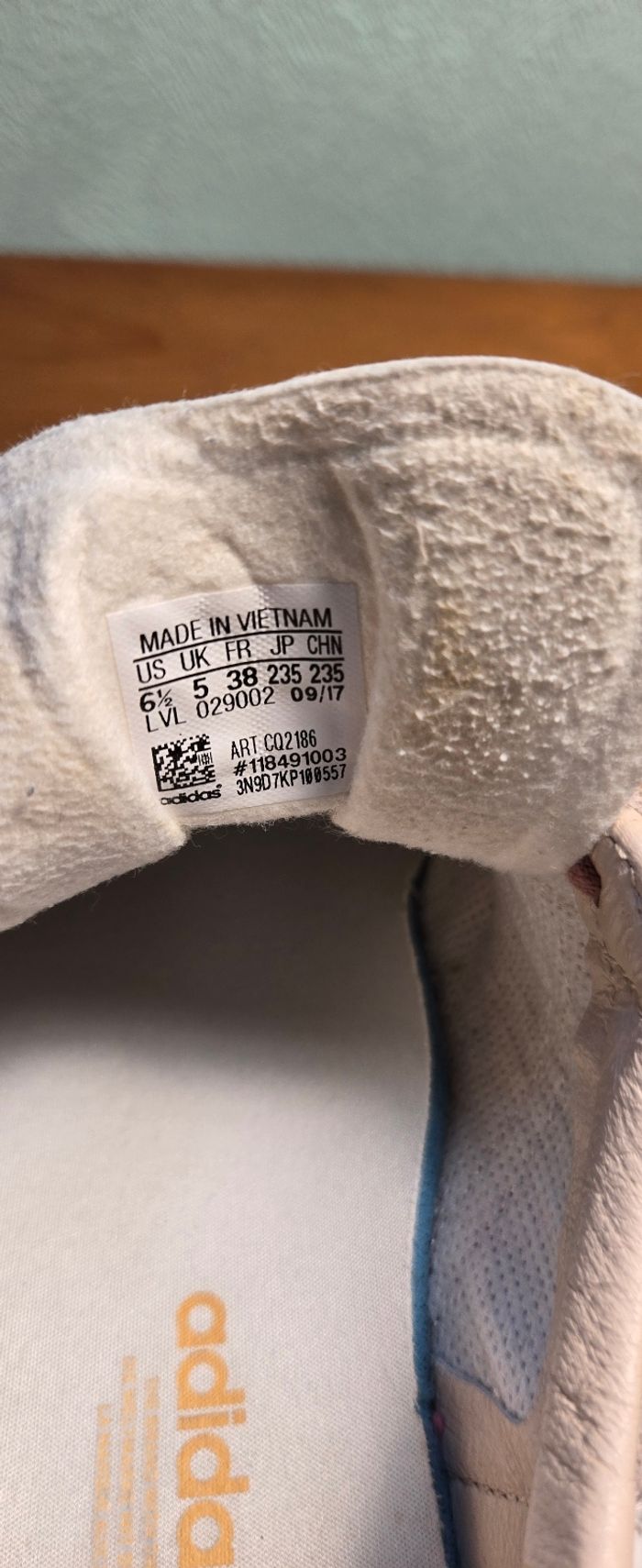 Vente de baskets - photo numéro 3