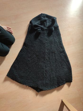 Poncho cape gros maille capuche noir la halle